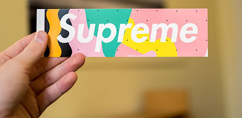 Supreme Logo